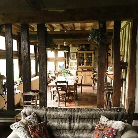 Maison De Charme 度假居 *