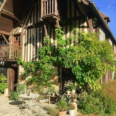 Maison De Charme 度假居 *